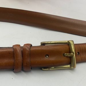 Allen Edmonds Light tan calfskin leather belt 42/105